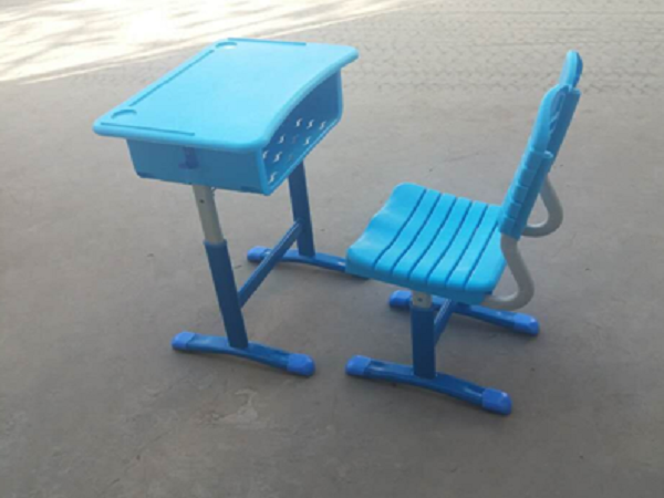 學(xué)校購買課桌椅時(shí)需要注意什么？課桌椅選購說明